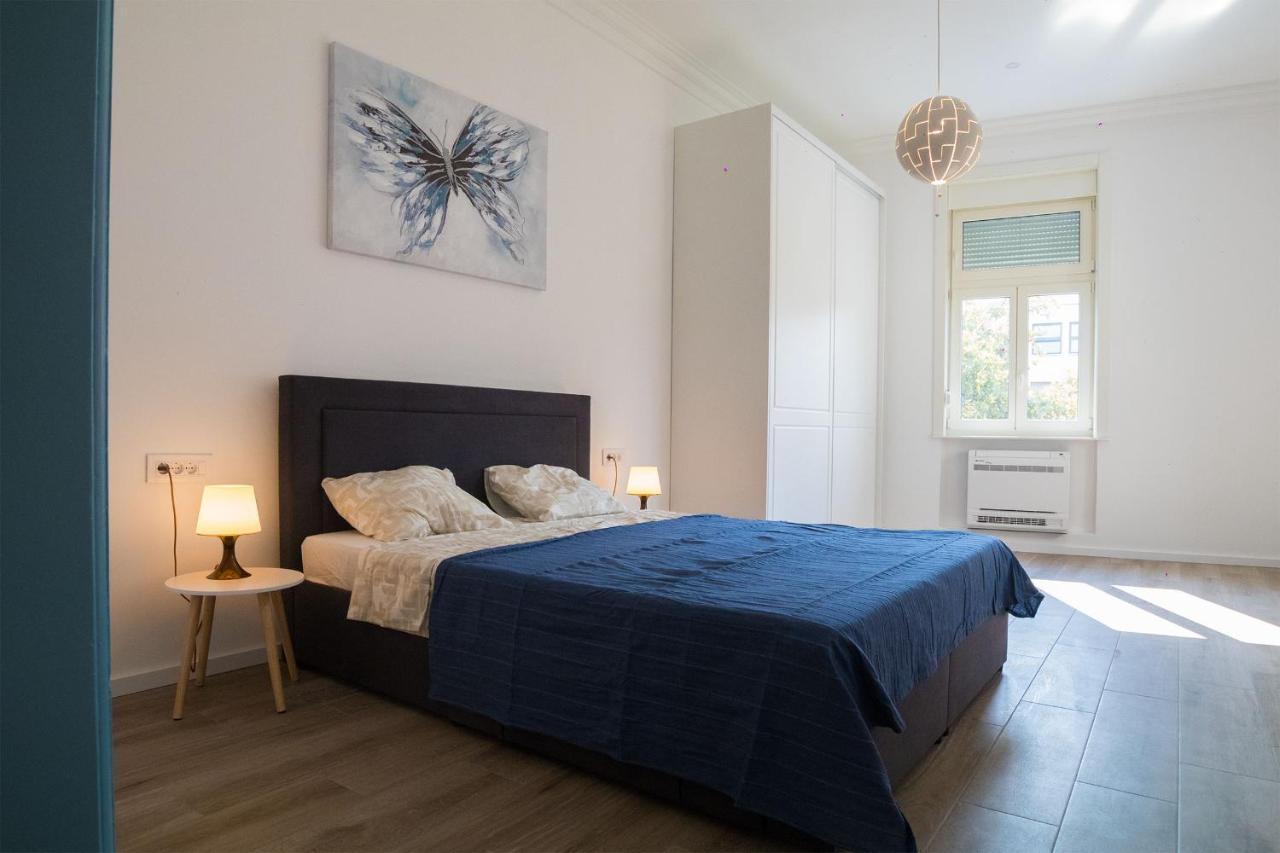 Twin Center Apartments Belgrade Luaran gambar